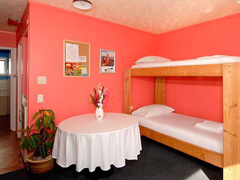 Paihia Ocean Club Hostel Exterior photo